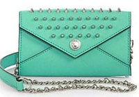 green purse - top trends